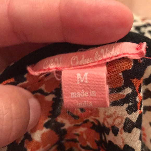 Chelsea & viola cardigan - Picture 3 of 3